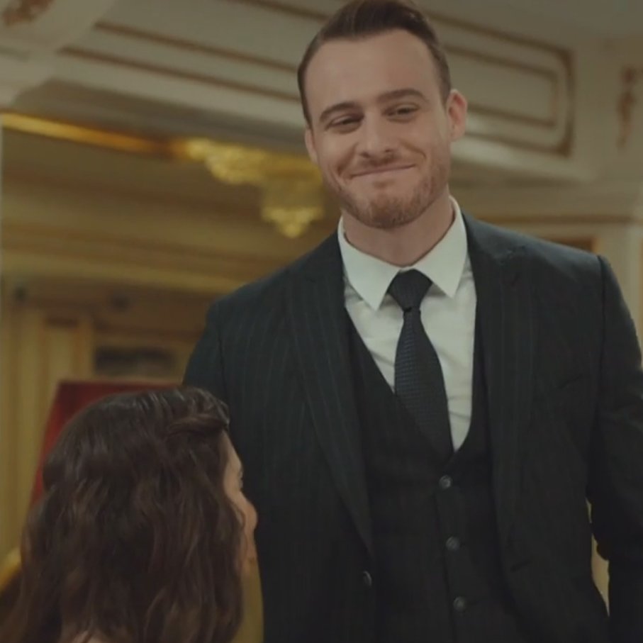 heyyshonaaaa's tweet image. serkan when someone asks him to kiss eda-
#edser