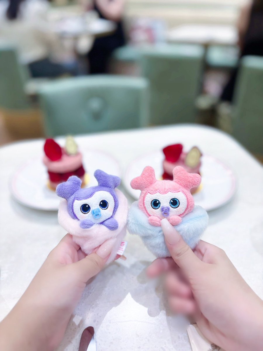 _m0k452's tweet photo. 久しぶりにサモ㌠でカフェ行ったദി_ .̫ _ᐡ꒱➰🎶

@s2__sana 👶🏻💘

 #TWICE  #once #オタ活 #TWICEと過ごす素敵な夏  #サモ https://t.co/JhShIdDEfq