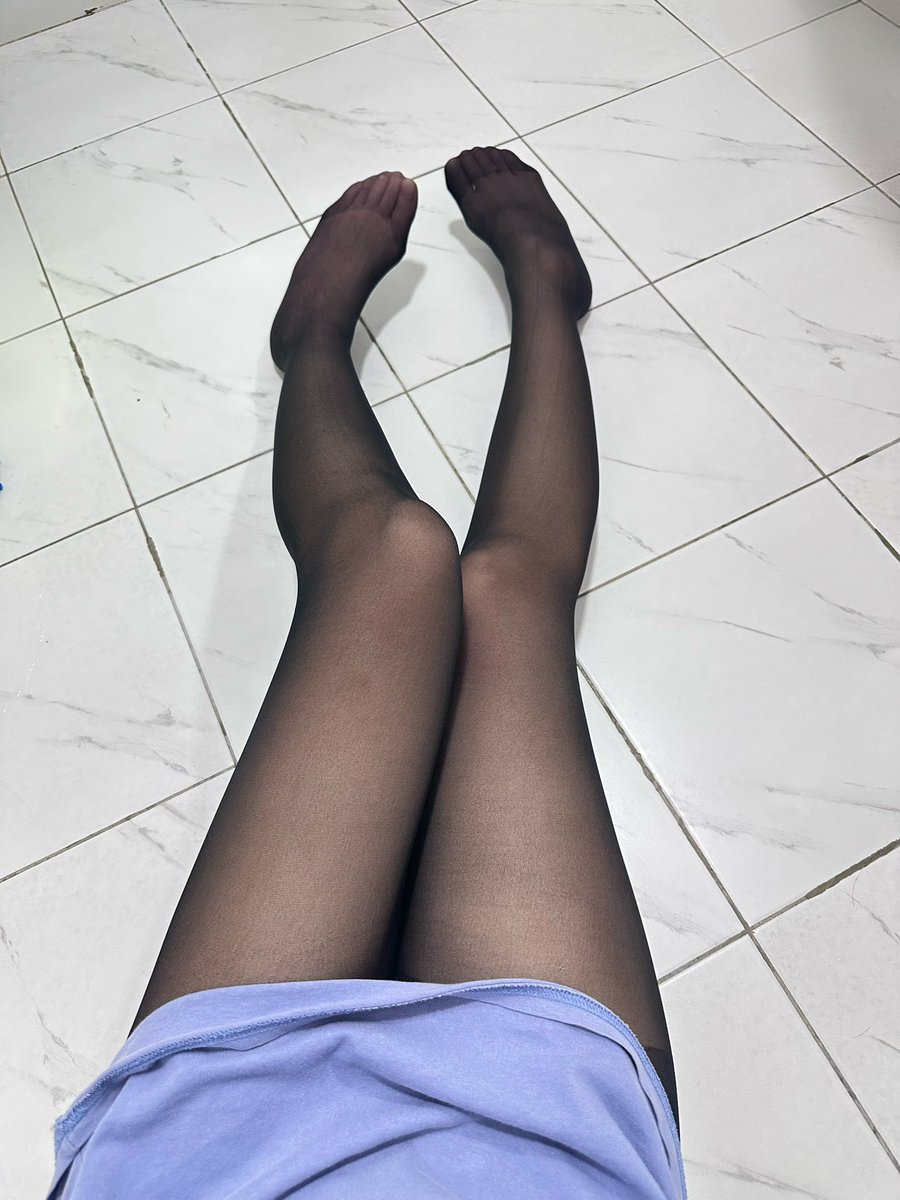 Sheena_Yuuna's tweet photo. 有腿控或足控嗎
不定時更新~歡迎關注🥰 https://t.co/lNV8uU9Zsy