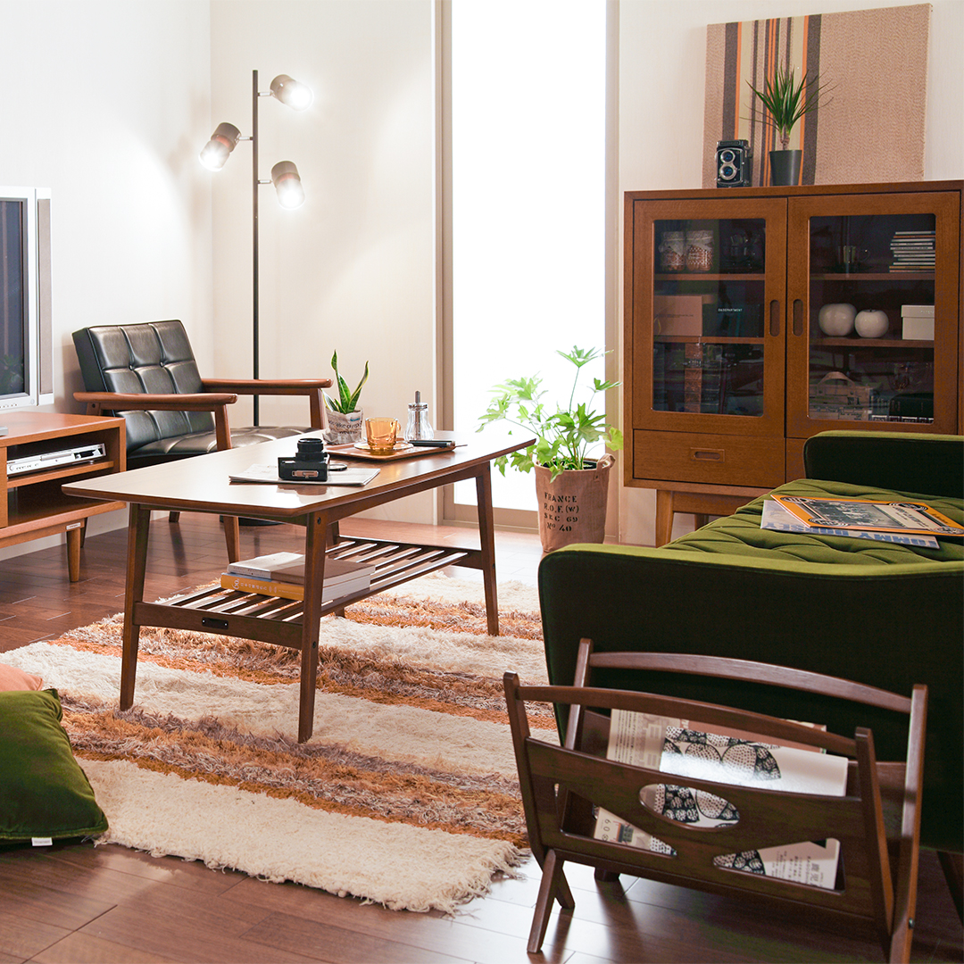 美品■カリモク60■ラバートリー■シェルフ■４段■7.3万円■ウォールナット色■ カリモク60 ダイニングチェア スタンダードブラック/ラバートリー