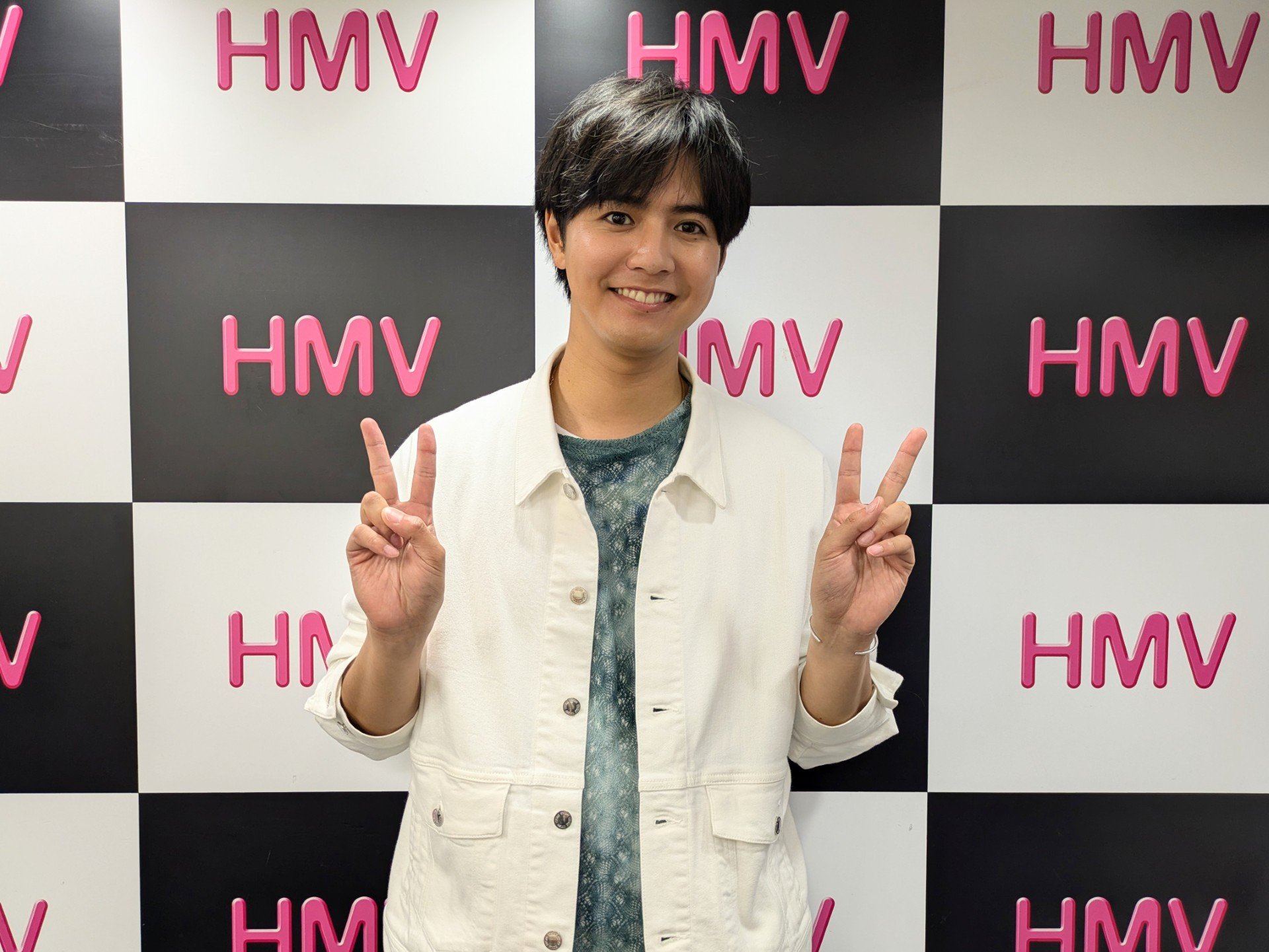 HMV栄 on X: 
