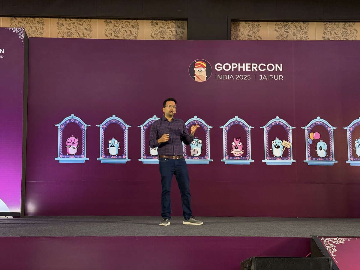 GopherConIndia's tweet image. Here’s Kshitij Pratihast, captivating the audience with his talk on &quot;From Cash to Digital: Evolution of Payments Infrastructure&quot;! 💳

Tune in as he traces the fascinating journey of payment systems and Go’s role in powering digital transformation. 

#GCI25 #GopherconIndia2025