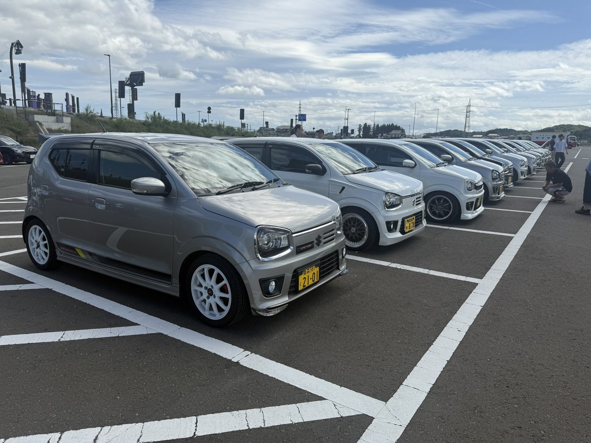 Blue_Berry9368's tweet image. 平泉スイフト、アルトオフ会
ありがとうございました！
コミュ障なんで空気のようにしてただけですが
色な方の車のカスタム見れて楽しかったです☺️