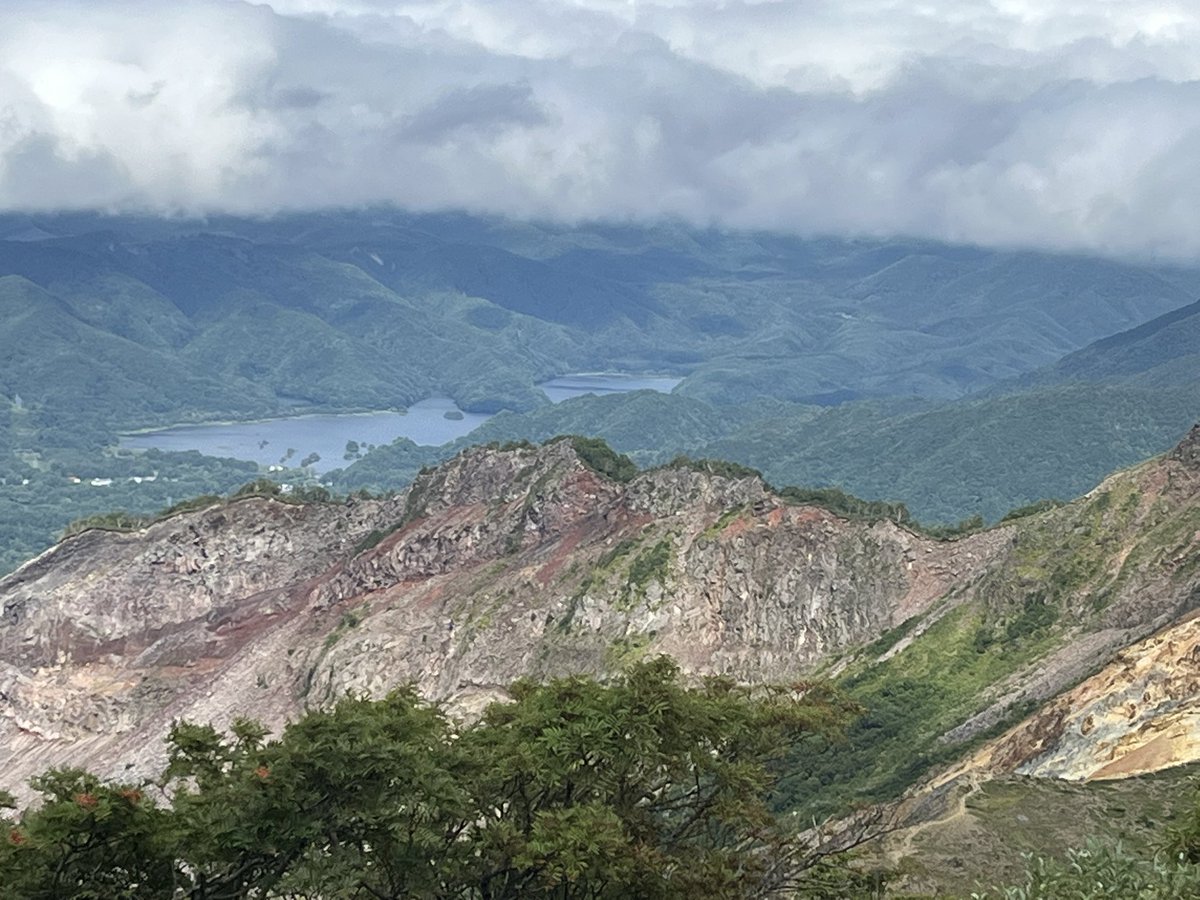 今日は
夫婦で山登りしてきた⛰️

#磐梯山
#百名山