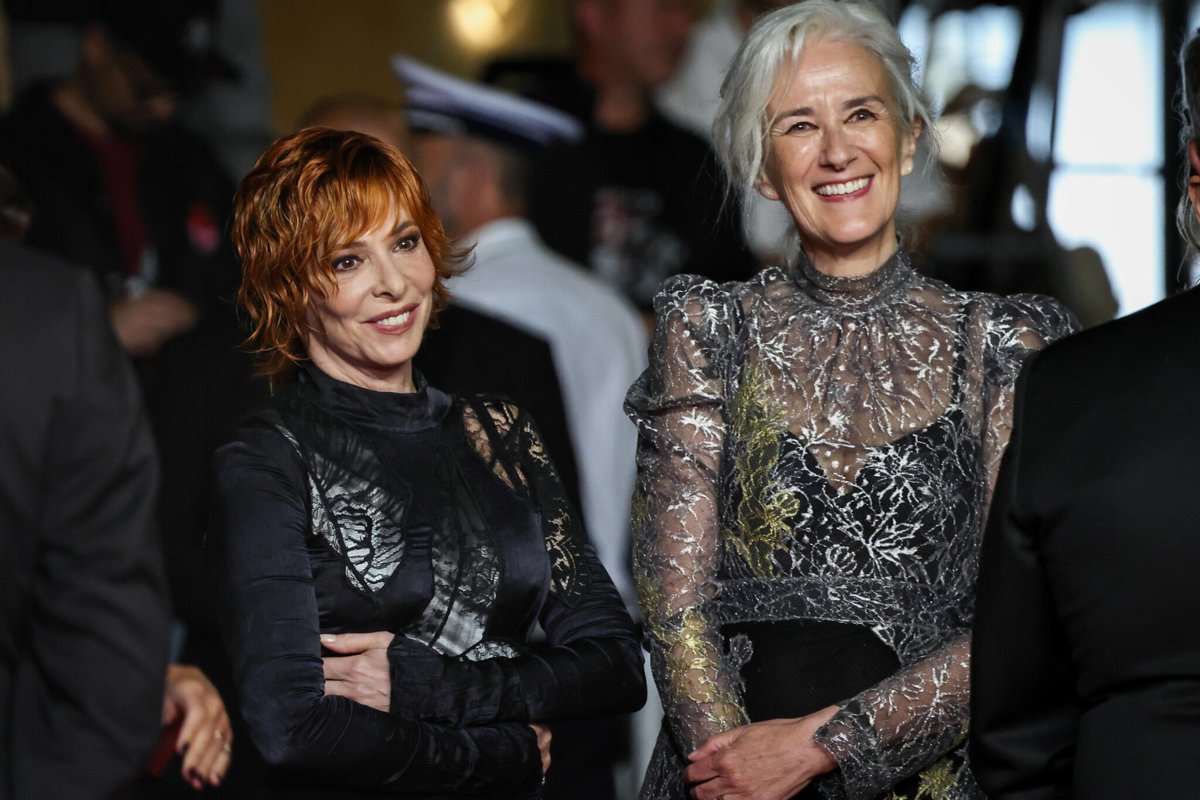 Le Parisien tweet media