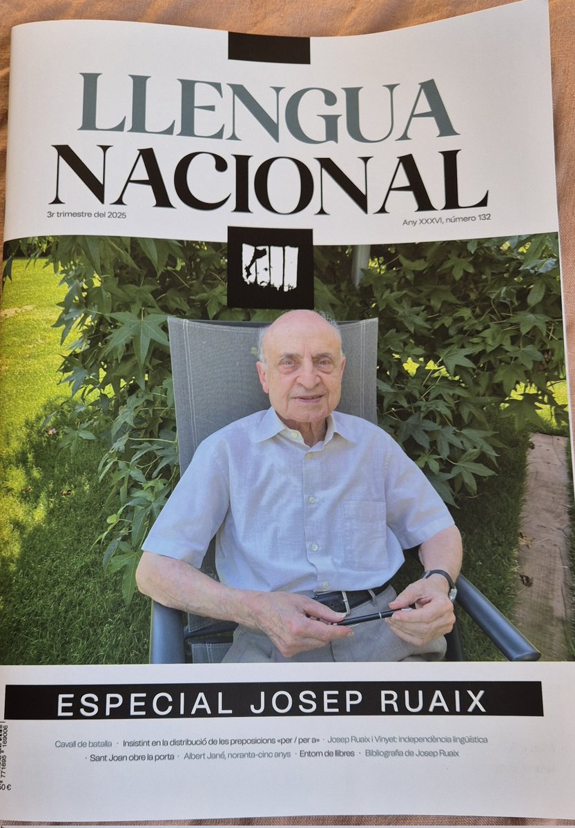 Gabriel Bibiloni (@bibiloni) on Twitter photo «Llengua Nacional» dedica el seu darrer nombre (132) a la figura de Josep Ruaix, el qual hi ofereix un article de 27 pàgines en què defensa, com sempre, l'ús de «per a» davant infinitiu. «Llengua Nacional» dedica el seu darrer nombre (132) a la figura de Josep Ruaix, el qual hi ofereix un article de 27 pàgines en què defensa, com sempre, l'ús de «per a» davant infinitiu.