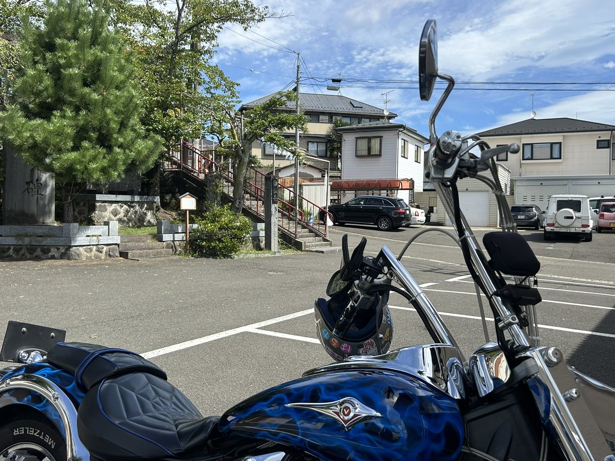 2929daimon's tweet photo. 八坂神社さんへ
刻印押して、宮城またコンプ〜
御朱印は最初ノーマルにしようと思うんだけど‥
御朱印切り絵カッコよくてw

#八坂神社 #疾風巡拝  #刻道守 https://t.co/j6sLlYJgDf