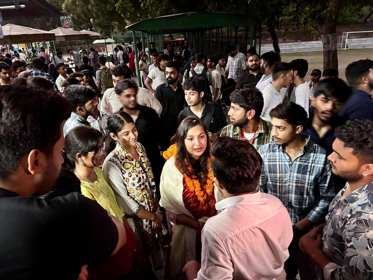 लड़ेंगे और जीतेंगे <a href="/Umanshilamba001/">Umanshi Lamba</a> 

#dusu2025 #DUSU #delhiuniversity