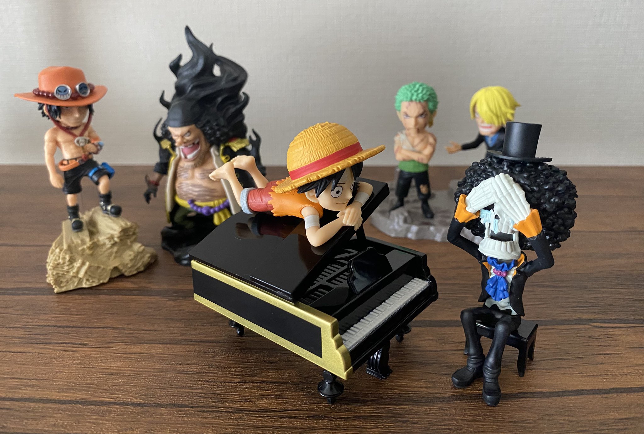 ONEPIECE フィギュア MegaHouse P.O.P ONE PIECE NEO-DX Marine Admiral Aokiji Kuzan