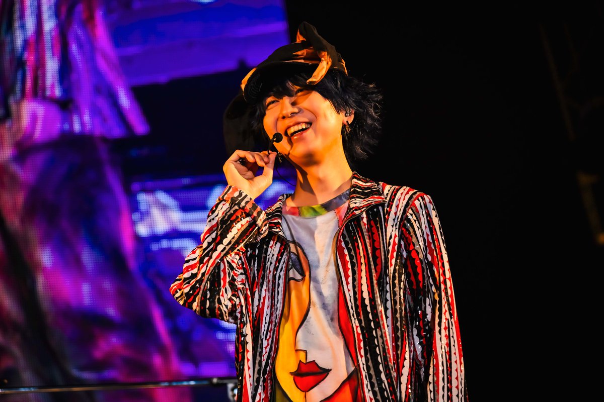 Day1 Artist💄
ジェニーハイ

先日、今後の活動予定が未定と発表されたジェニーハイ…！
豪華なゲストたちと個性をぶつけ合いながら、記憶に残る最高のステージを届けてくれました✨

#コヤソニ2025 #ジェニーハイ #小籔千豊