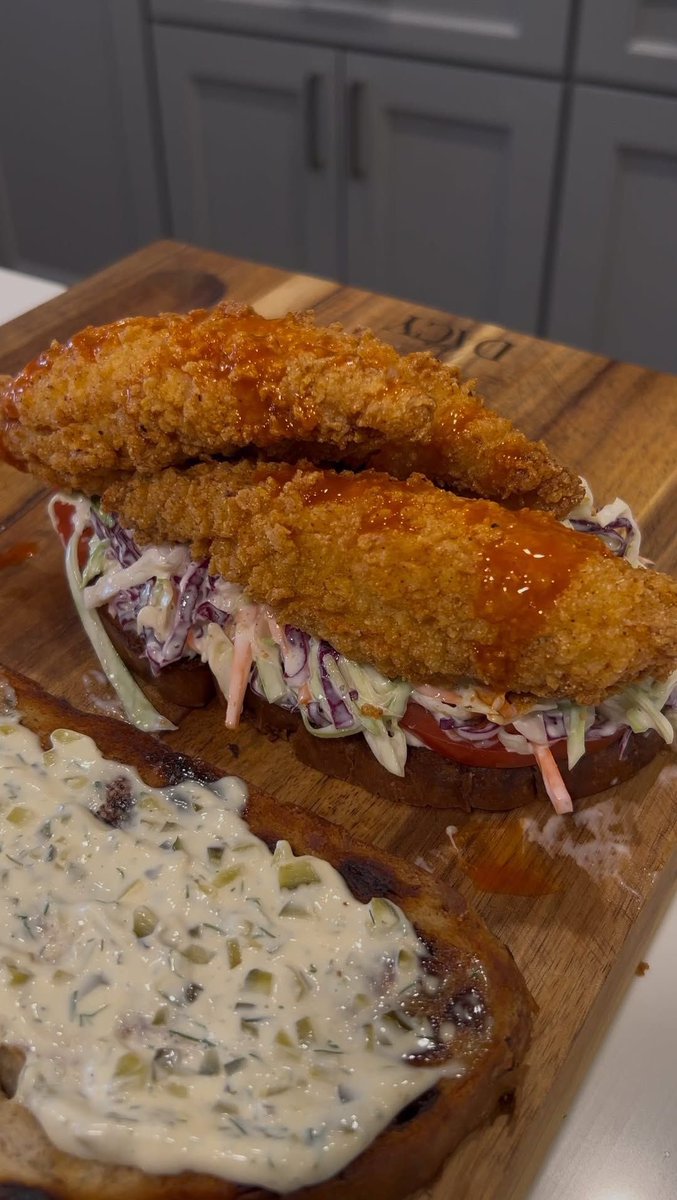 I prepared Crispy Fish Sandwich 🥪 for dinner will you have some !?