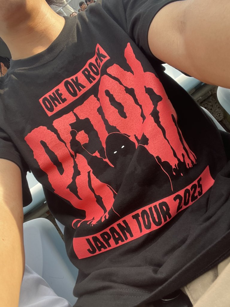 ONEOKROCKのライブ楽しんできまーす!!!
( 🤟🏻 °꒳ ° )🤟🏻Foooooooooooo!!!!!!