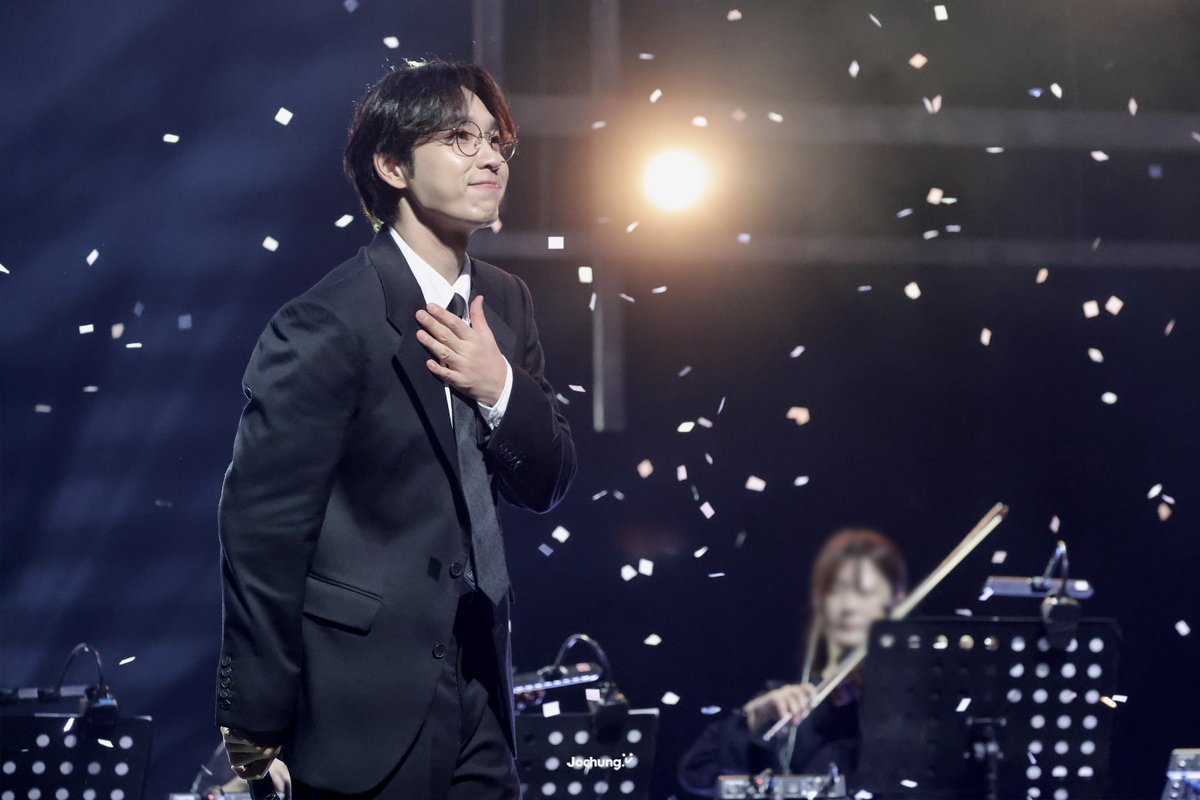 250913 새로, 쓰임
📸 난 이 시간에 머물고 싶어

-
#이석훈