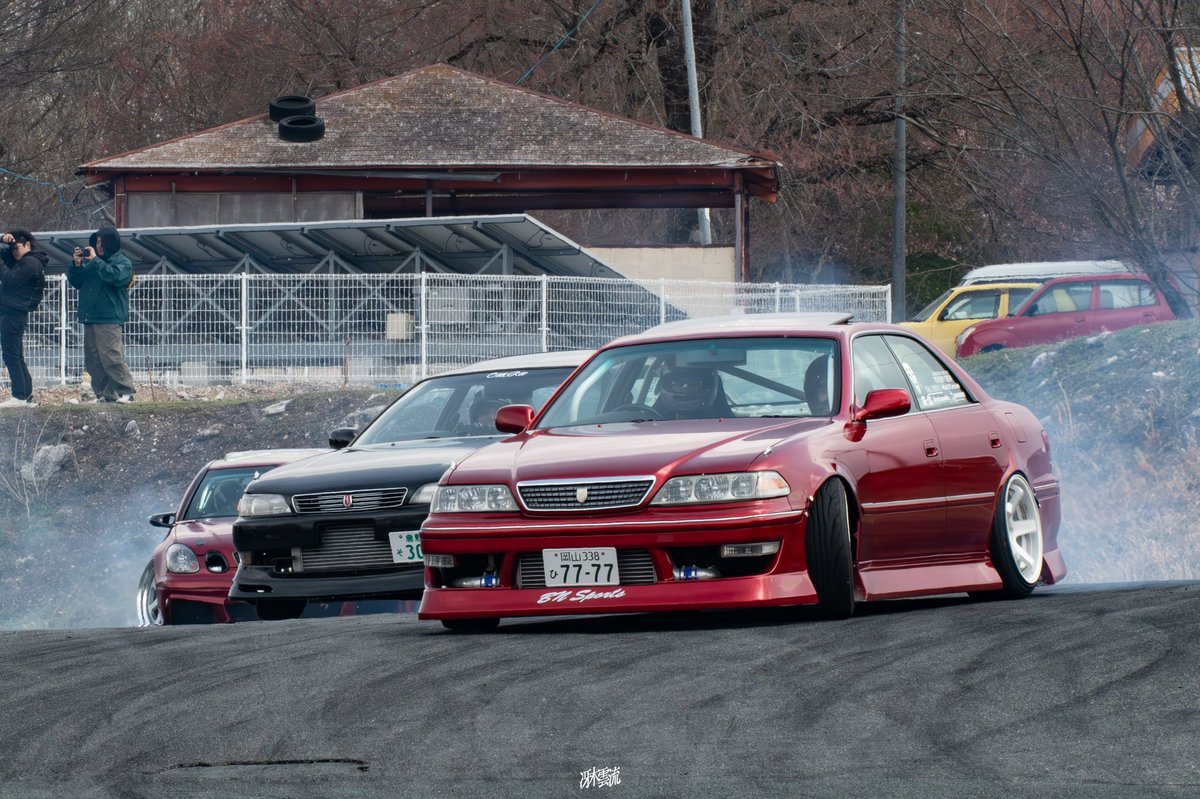 この日から洗車してねんじゃけど、いつ涼しゅーなるん...。
洗車道具ばっかり増やしていく卍