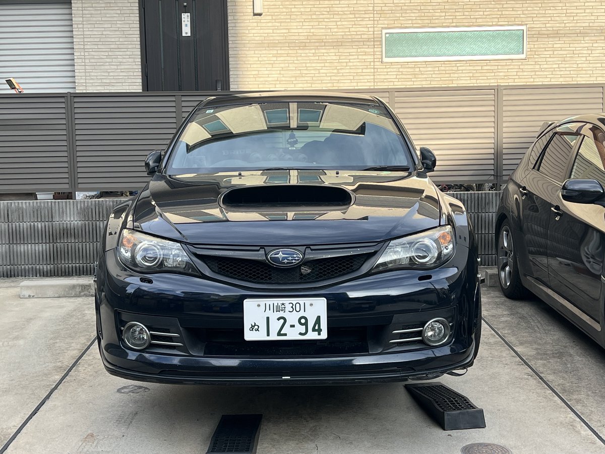 Enokintoki's tweet photo. ご報告
GRBで遊んでたらメタル流れたので、
怒りでもう1台GRB買いました💢

家の駐車場インプ2台あってガチキショいので誰か持っててください。。。 https://t.co/SKE9UhkyjV