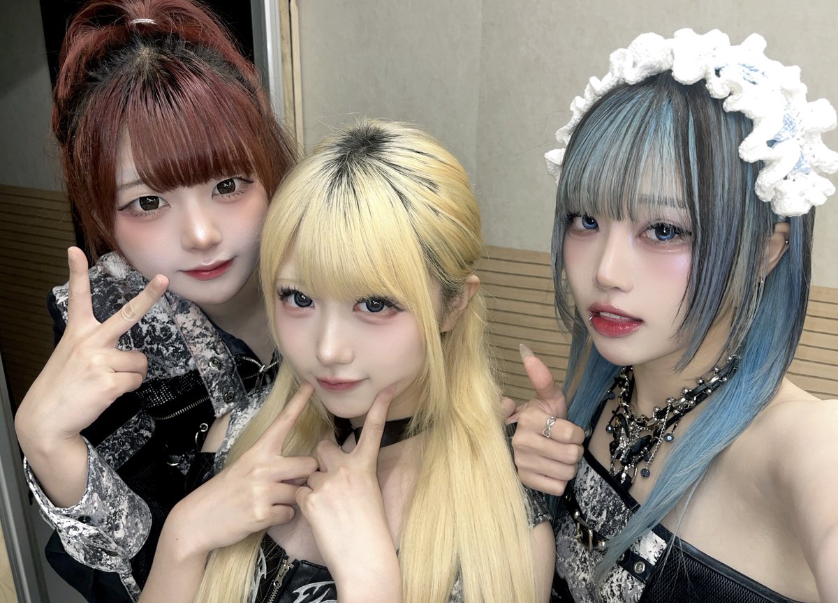 2025.09.14. 「#DSPMLIVE in SEOUL」

2日間ありがとうございました！ 
NEKIRUは冬に東京遠征が予定されていますので、こちらも引き続きよろしくお願いします🙇‍♀️
東京でまた会いましょう❤️‍🔥

네키루 이번주 마지막 스케줄까지 무사히 마쳤습니다🔥
이른 시간의 라이브였는데도 함께해주셔서 감사합니다🙏