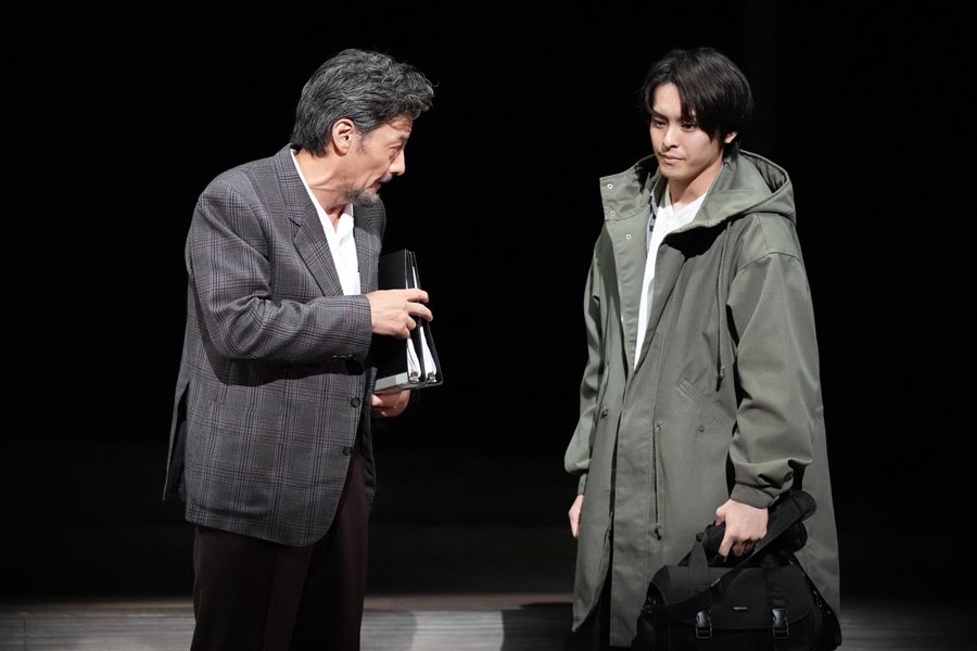 shin_entjapan's tweet photo. 大千穐楽おめでとうございます㊗️
『WAR BRIDE ーアメリカと日本の架け橋　桂子・ハーンー』全33公演完走しました！

期間中支えてくださったスタッフの皆さま、キャストの皆さま、そしてご観劇いただきました全てのお客さまへ厚く御礼申し上げます。
ありがとうございました！！！

#舞台WARBRIDE #山口馬木也