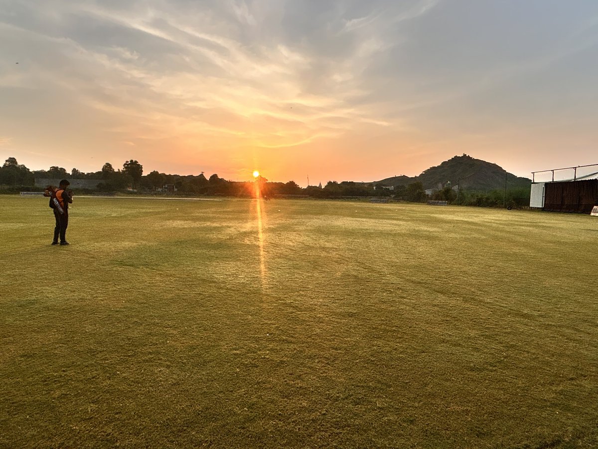 Sumit (@half_fri) on Twitter photo 