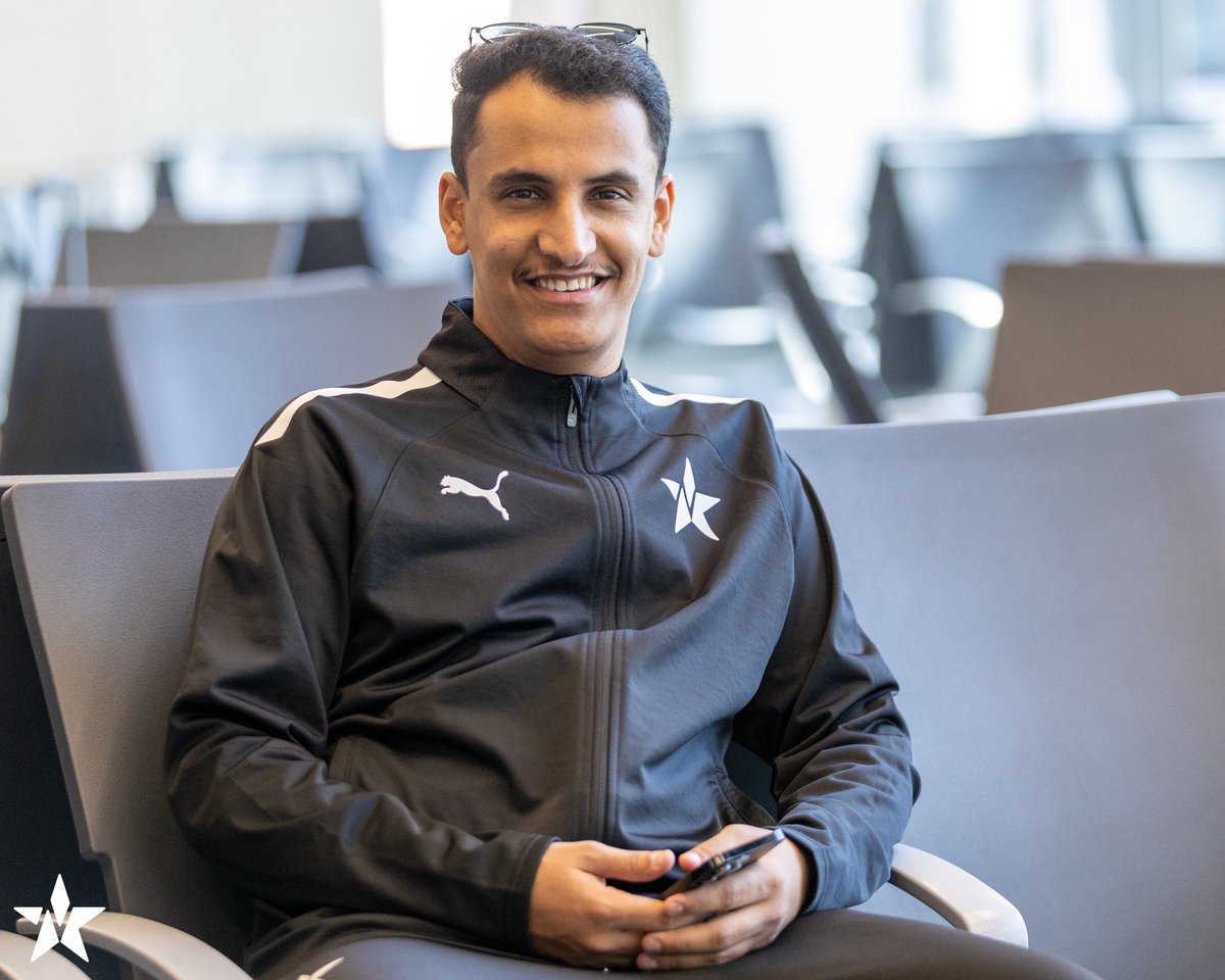 هنا مطار الأمير نايف بن عبد العزيز ✈️

نغادر الى الدمام 💚

#نجمة_21