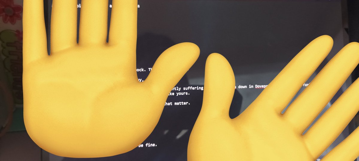 KhloeAnthonete's tweet image. Sneak peek for the next films.
I won&apos;t tell you if it&apos;s out of the short films.
