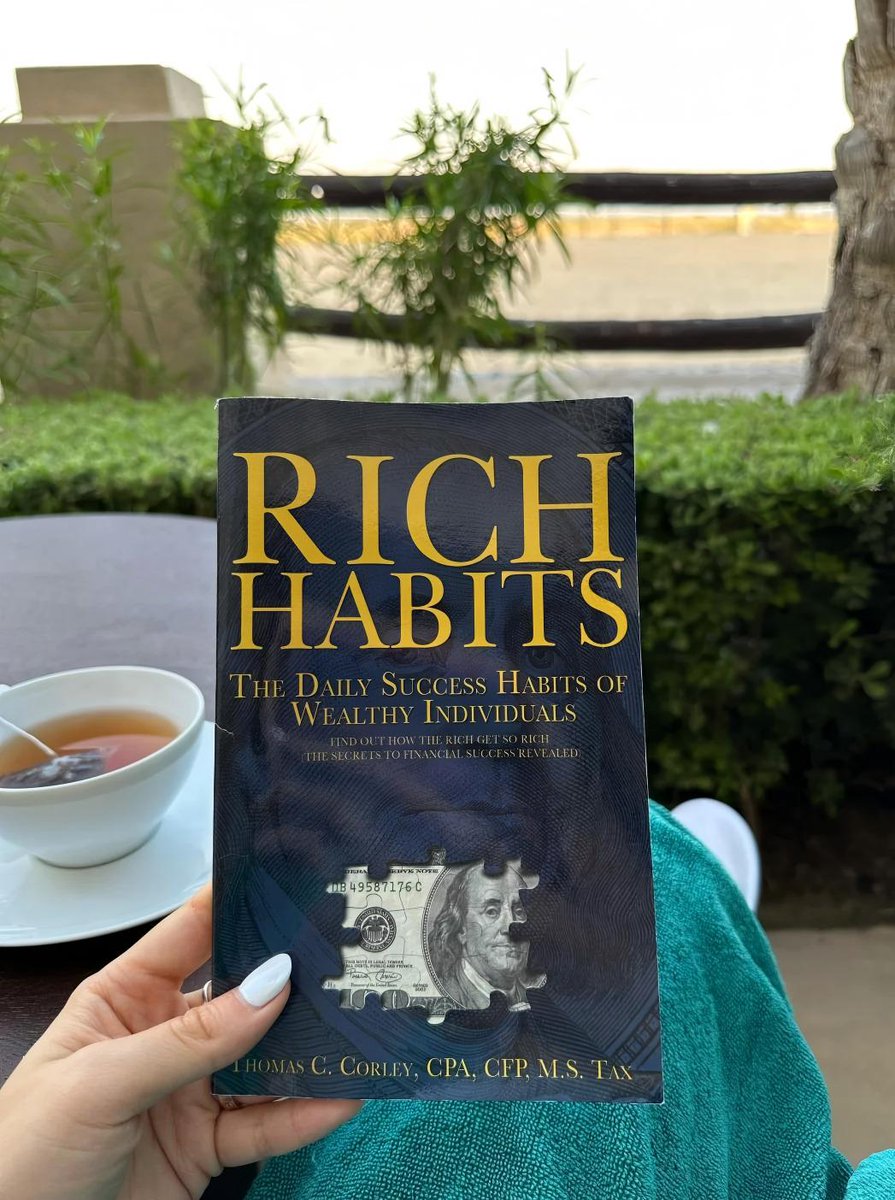 Quietly becoming a better version of myself, one book at a time.