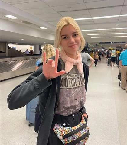 У Ирины Заруцкой не было водительских прав,она ездила на общественном транспорте, чтобы добираться на работу и обратно.
В день инцидента она была всего в десяти минутах езды от станции 36, где должна была выйти. Она писала парню, что скоро вернётся домой, но так и не приехала.