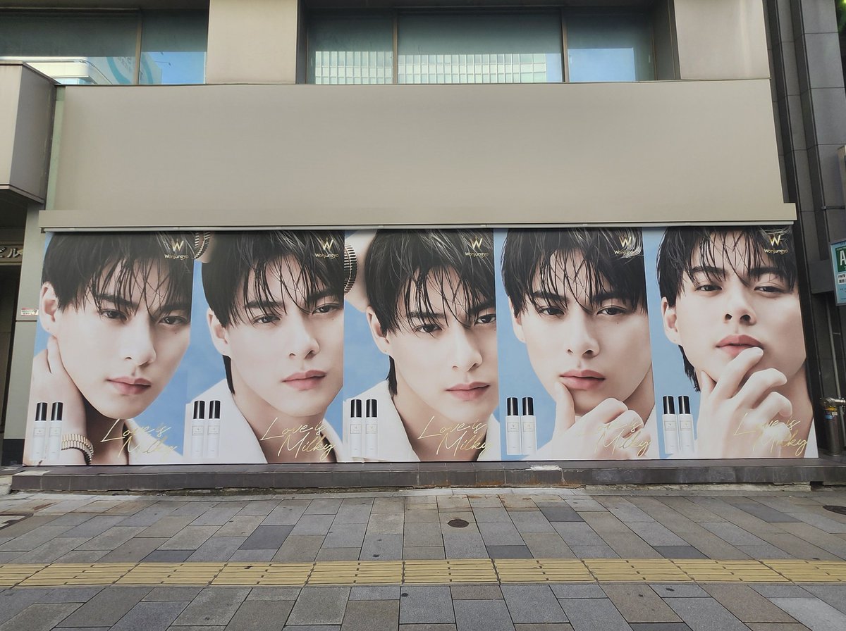 【即購入⭕️おまとめ優先&お値下げ】平野紫耀くん サイン入り 雑誌 写真 即購入⭕️おまとめ優先&お値下げ】平野紫耀くん サイン入り 雑誌