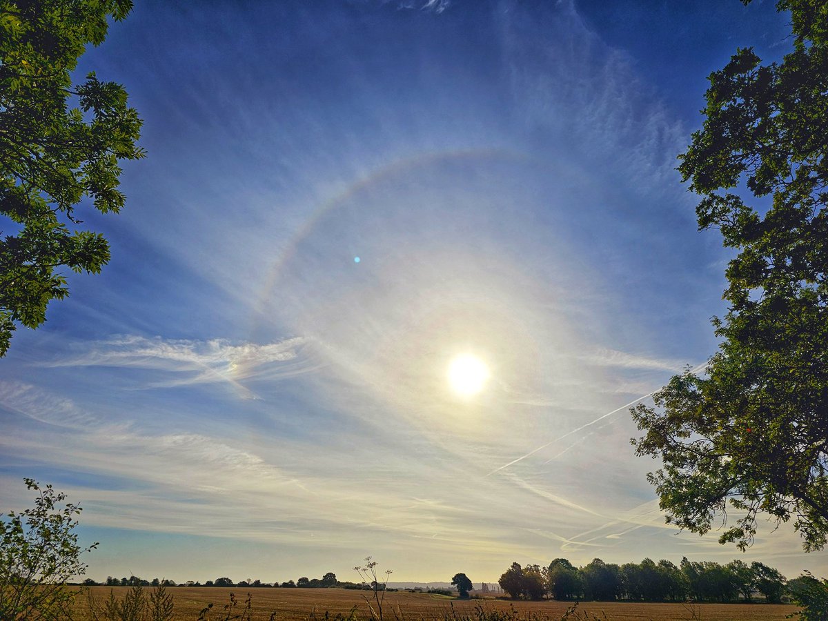 Calm before the storm,great morning for a sundog 🌈 over Witham 
<a href="/metoffice/">Met Office</a> #loveukweather <a href="/ChrisPage90/">Chris Page - Weatherman</a> <a href="/Schafernaker/">Tomasz Schafernaker</a> <a href="/danholley_/">Dan Holley</a> <a href="/StormHour/">#StormHour</a>
 <a href="/Lauratobin1/">Laura Tobin.</a>
<a href="/WeatherAisling/">Aisling Creevey</a>