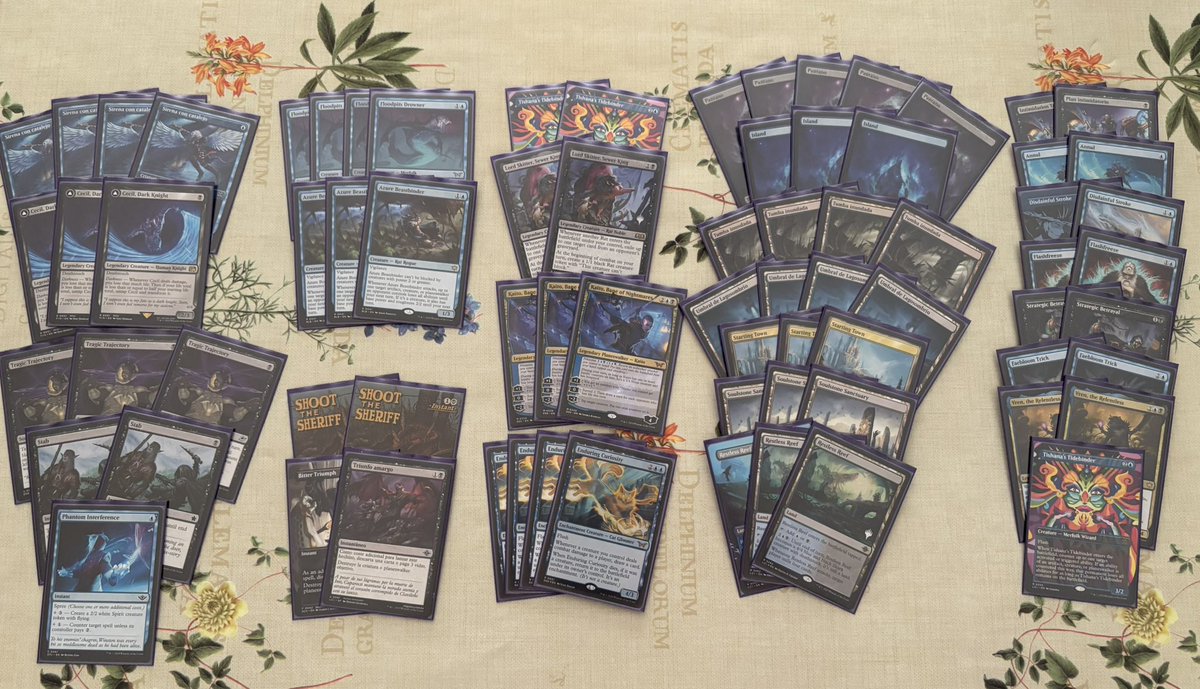 Luz Cameloni (@donmelonijr) on Twitter photo La semana pasada subí un post enseñando que llegué a semis en mi primer RCQ. Hoy puedo decir que en mi SEGUNDO RCQ me llevo la plaza al RC con un 7-0-1 historico.
Tengo que agradecer a mi maestro <a href="/mcbb232357/">m</a> y a <a href="/guillermvothe/">Guillermo el Magnánimo, Maestro del Arcano</a> que estuvo acompañándome durante todo el día.
⚔️⬇️ La semana pasada subí un post enseñando que llegué a semis en mi primer RCQ. Hoy puedo decir que en mi SEGUNDO RCQ me llevo la plaza al RC con un 7-0-1 historico.
Tengo que agradecer a mi maestro <a href="/mcbb232357/">m</a> y a <a href="/guillermvothe/">Guillermo el Magnánimo, Maestro del Arcano</a> que estuvo acompañándome durante todo el día.
⚔️⬇️