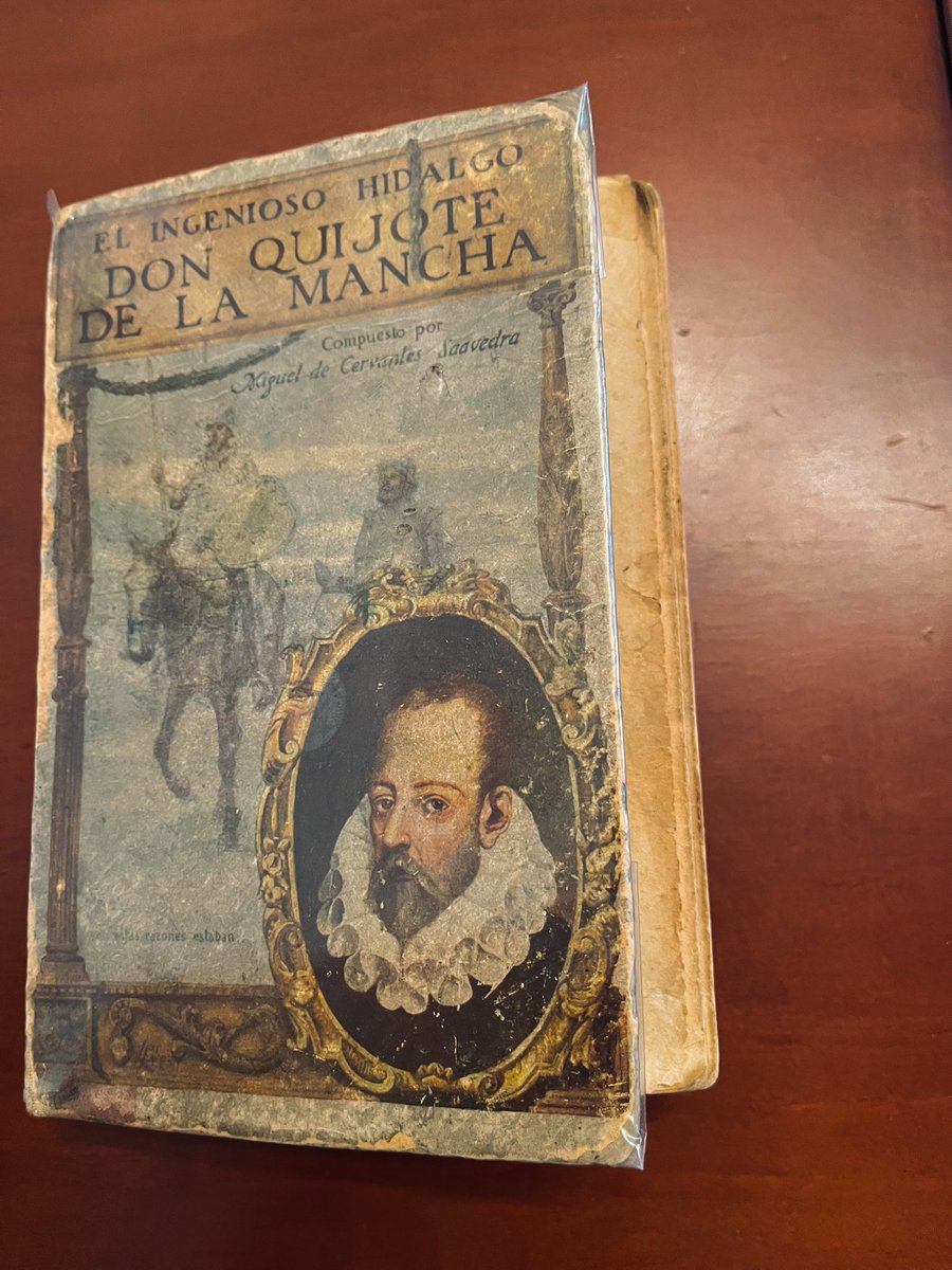 rosameneses10's tweet photo. Gracias a Alejandro Amenábar estamos desempolvando a #Cervantes y nuestros viejos #Quijotes
#ElCautivo ennoblece el arte de contar historias y es un canto al poder de la imaginación para superar adversidades
¡Gracias por esta maravillosa película! https://t.co/hBiq4Nob6i