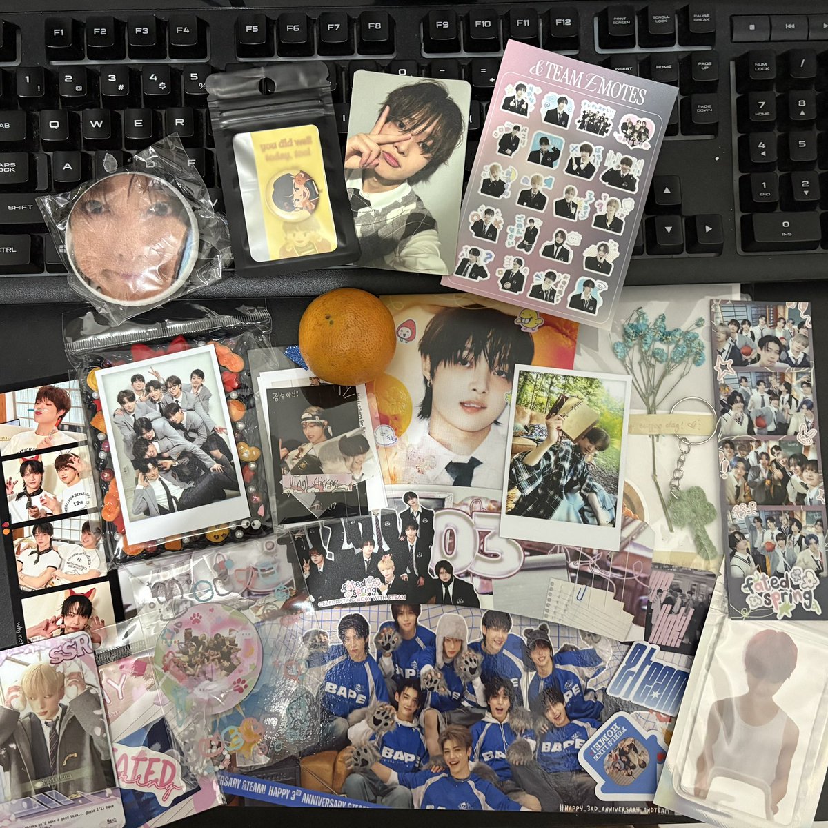 nichorielsim's tweet photo. gifts from luné 🥰 #FatedSpringCSE https://t.co/DmqqcJrSdL