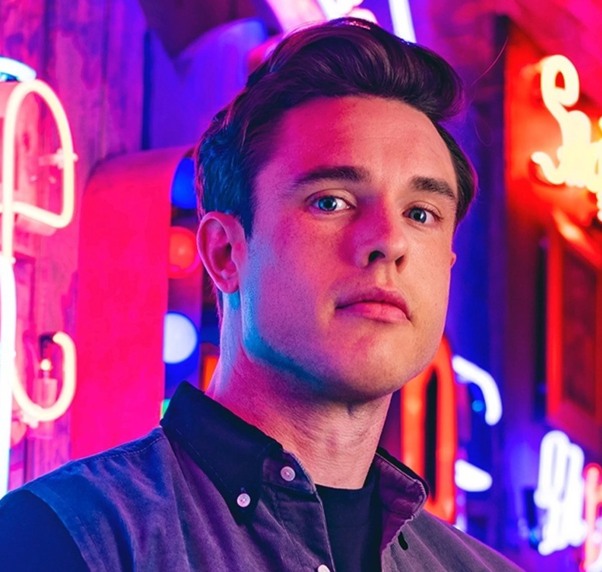 ukeventsnet's tweet image. 😂🍴 LONDON — your dream meal is being served LIVE!
Off Menu with Ed Gamble &amp;amp; James Acaster is coming to the stage for a night of laughs &amp;amp; chaos 🎤✨
🎟️ Tickets available now 👉 forums.ukevents.net

#OffMenuLive #EdGamble #JamesAcaster #London #Comedy