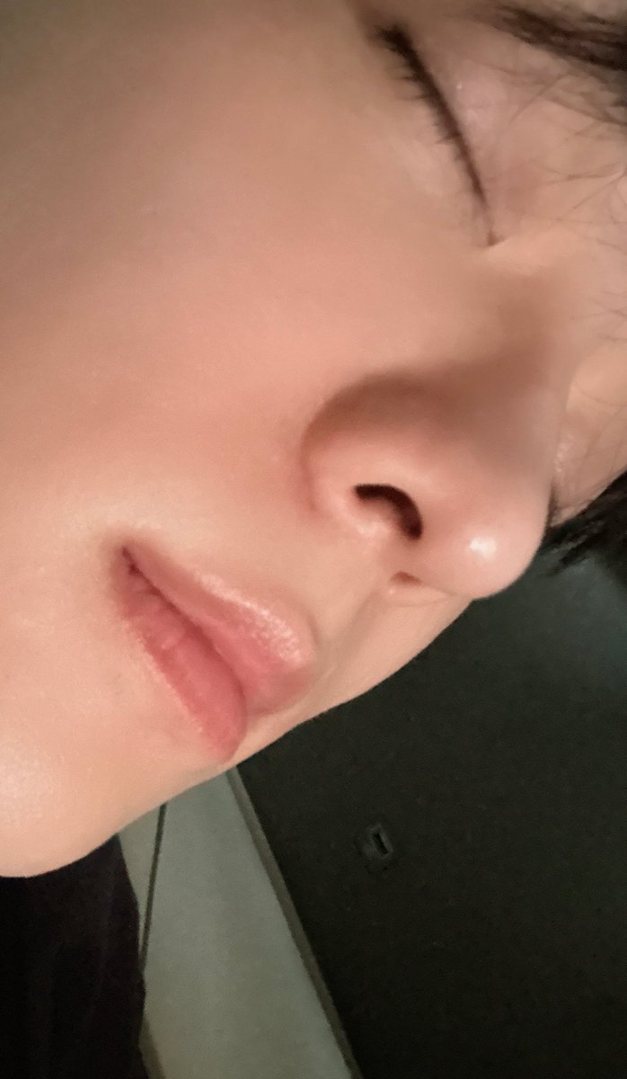 이쁜이들 잘 지냈지,,,?
보고싶었다아아 ㅠㅠ..... 나 이제 자유야😆