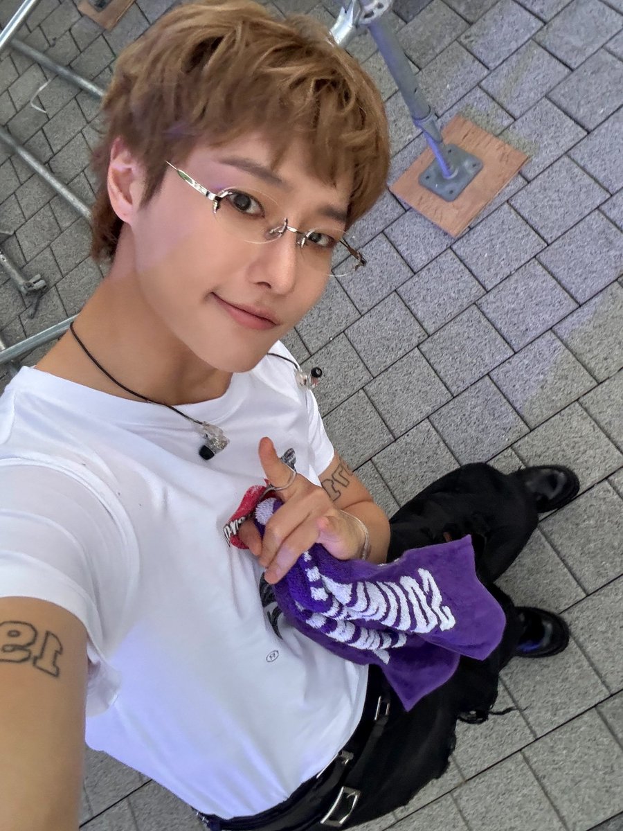 [📷]
250914 사운드 플래닛 페스티벌

매 패스티벌마다 레전드 찍어서
무즈들 기 살려주는 아티스트 실존💥
이게 바로 우즈고 이게 바로 락스타야🤤🧡💙

#WOODZ #우즈
#사운드플래닛페스티벌