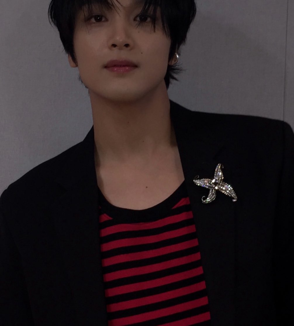 ห๊าาาาาาาาาาา ห๊ะ!!!!!!!!!!!!!!! หน้าหล่อมากกกกก