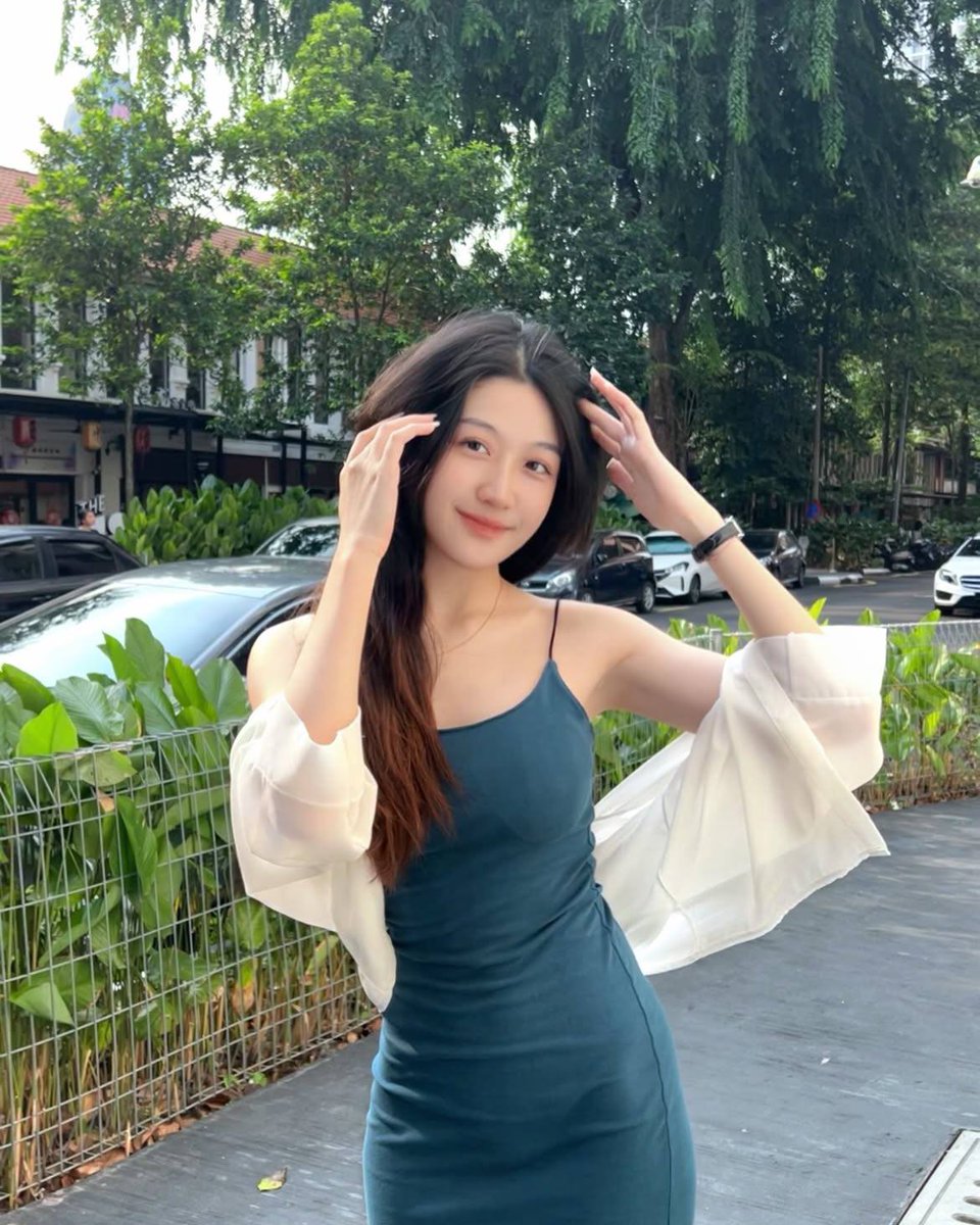 #openseatouchgrass   
<a href="/opensea/">OpenSea</a>