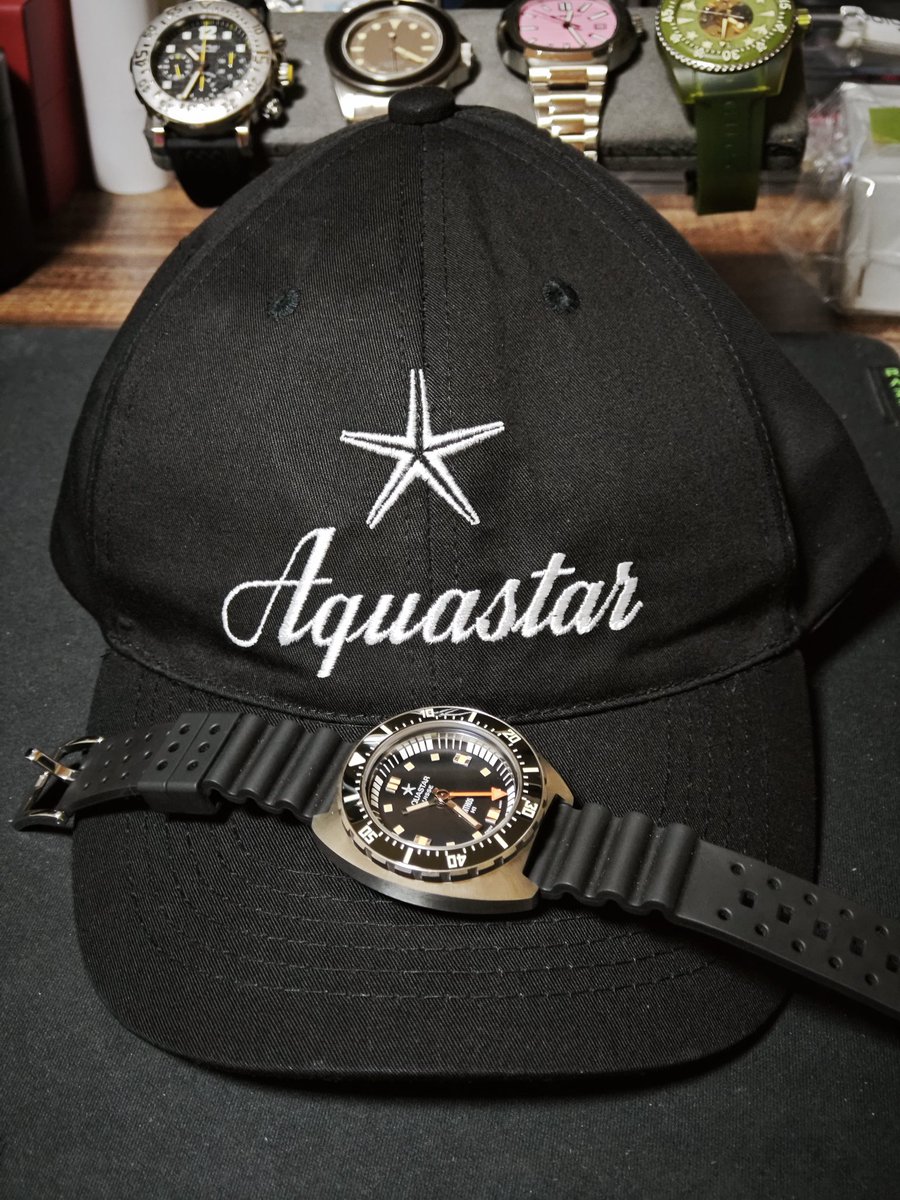 今日は仕事休みだったので表参道のH°M'S" WatchStoreさんでガチャガチャひかせてもらいました‼️
アクアスターの帽子が当たりラッキーでした😊
#HMS9thAnniversary