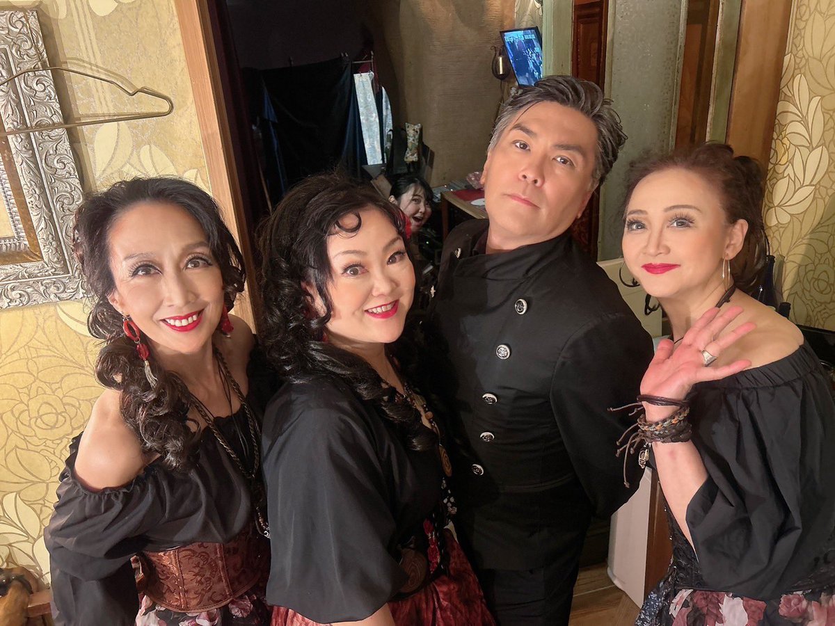 今回のカルメンはベテランメンバーに囲まれて本当にいい経験が出来ました😊いざ本番が始まると歌いっぱなしだったし、歌ってない時は着替えだったし、とにかく駆け抜けました！たくさんの方に助けて頂きました♪ご来場くださったお客様✨共演者、関係者の皆様、シェアハピの皆様！ありがとうございまし