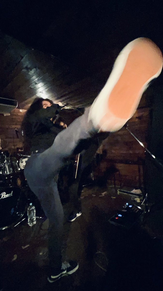 今日はみんなのアグレッシブさ、伝わりました！！

速く短いセットリストで一気に駆け抜けたけど楽しんでもらえたからかな？

来週は中国🇨🇳

この調子で駆け抜けます🤘