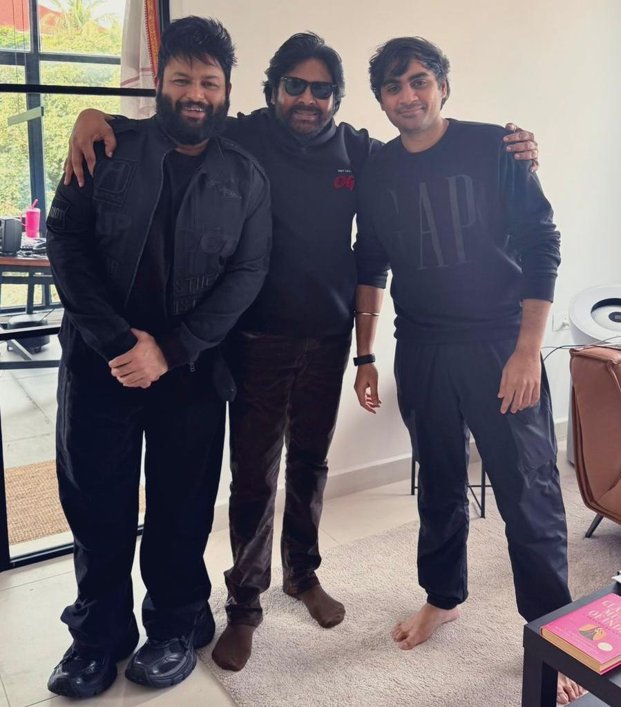 chitrambhalareI's tweet image. 🚨 The #OGArmy is ready!

On Sep 25th, get ready for full-throttle action, power-packed drama, and unstoppable vibes on the big screen 💥

This is not just a release… it’s a celebration 🔥🎬

#TheyCallHimOG
@PawanKalyan @sujeethsign @musicThaman