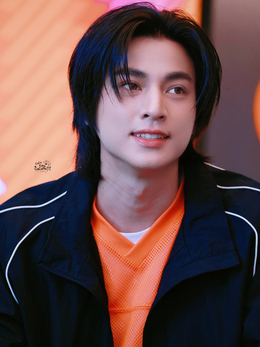 CocoCoConuTt17's tweet image. ☺️ Handsome + cute

SULWHASOO​ GLOW X GULF
#GlowwithGulf

  GULF KANAWUT
▌@gulfkanawut  ▌
▌ #gulfkanawut  ▌
▌#YanGaoCoCoNuTt  ▌
—————————————————
#กลัฟคณาวุฒิ #kanawuttraipipattanapong #ลูกบอลของคุณบิ๊กกลัฟ