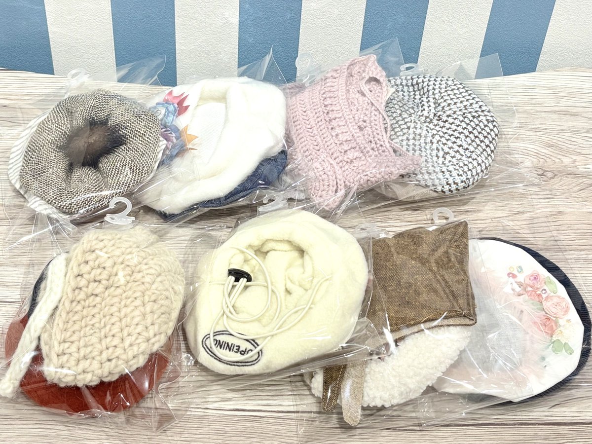 DollyteriaSA's tweet photo. ✨入荷情報✨
ネオブライス 帽子・頭もの
コーディネートをもう少し華やかにしたいとき、季節感を演出したいとき、お助けしてくれるのが頭ものです✨
それぞれ2点ずつのセットとなります❣
#ドーリーテリア #blythe #neoblythe #ブライス https://t.co/7ESNSA9w7B