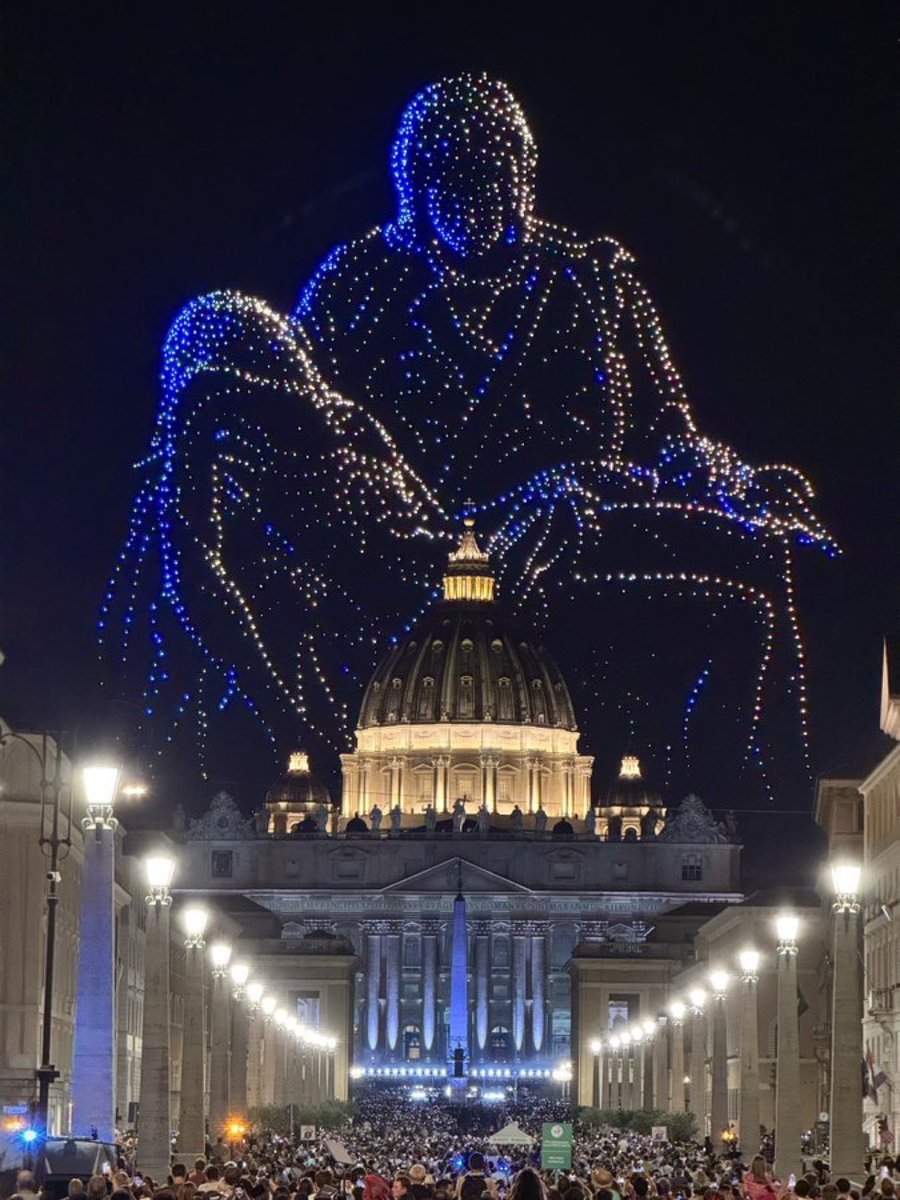 Science girl tweet media