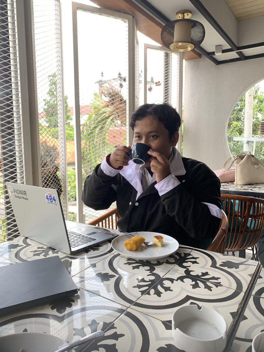 pitching bersama british person