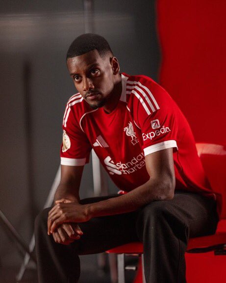 Liverpool chapter starts today 🔴🇸🇪