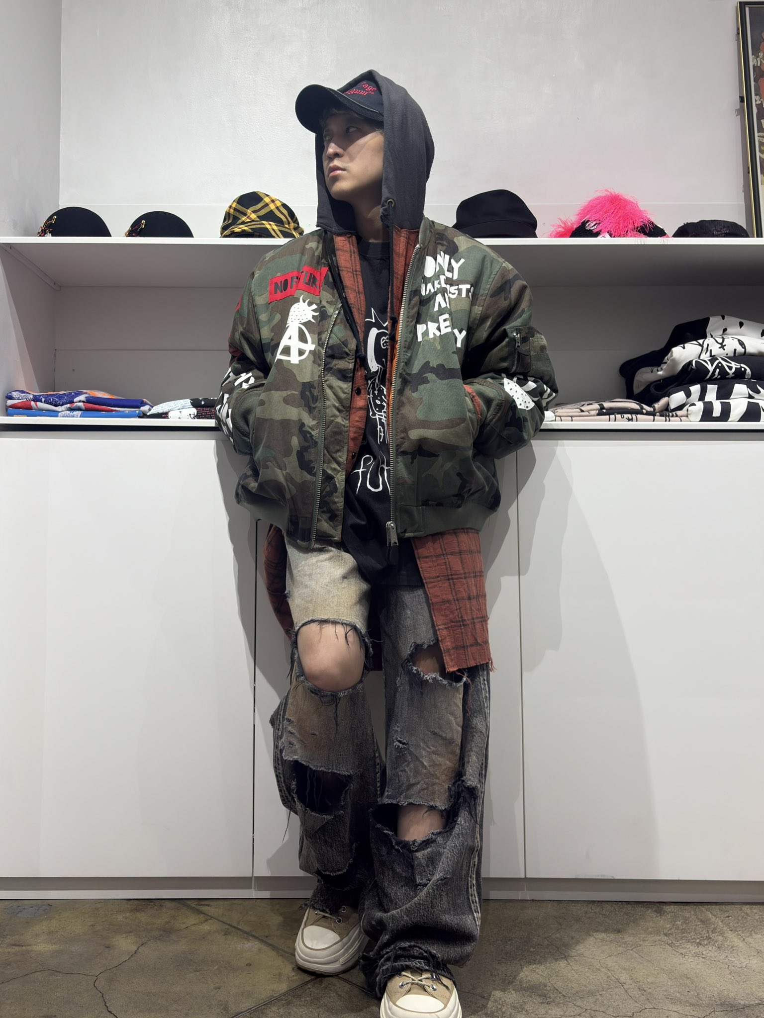 juvenile holl rollcall ブルゾン　レア　KIDILL juvenile holl rollcall ブルゾン レア KIDILL - メルカリ