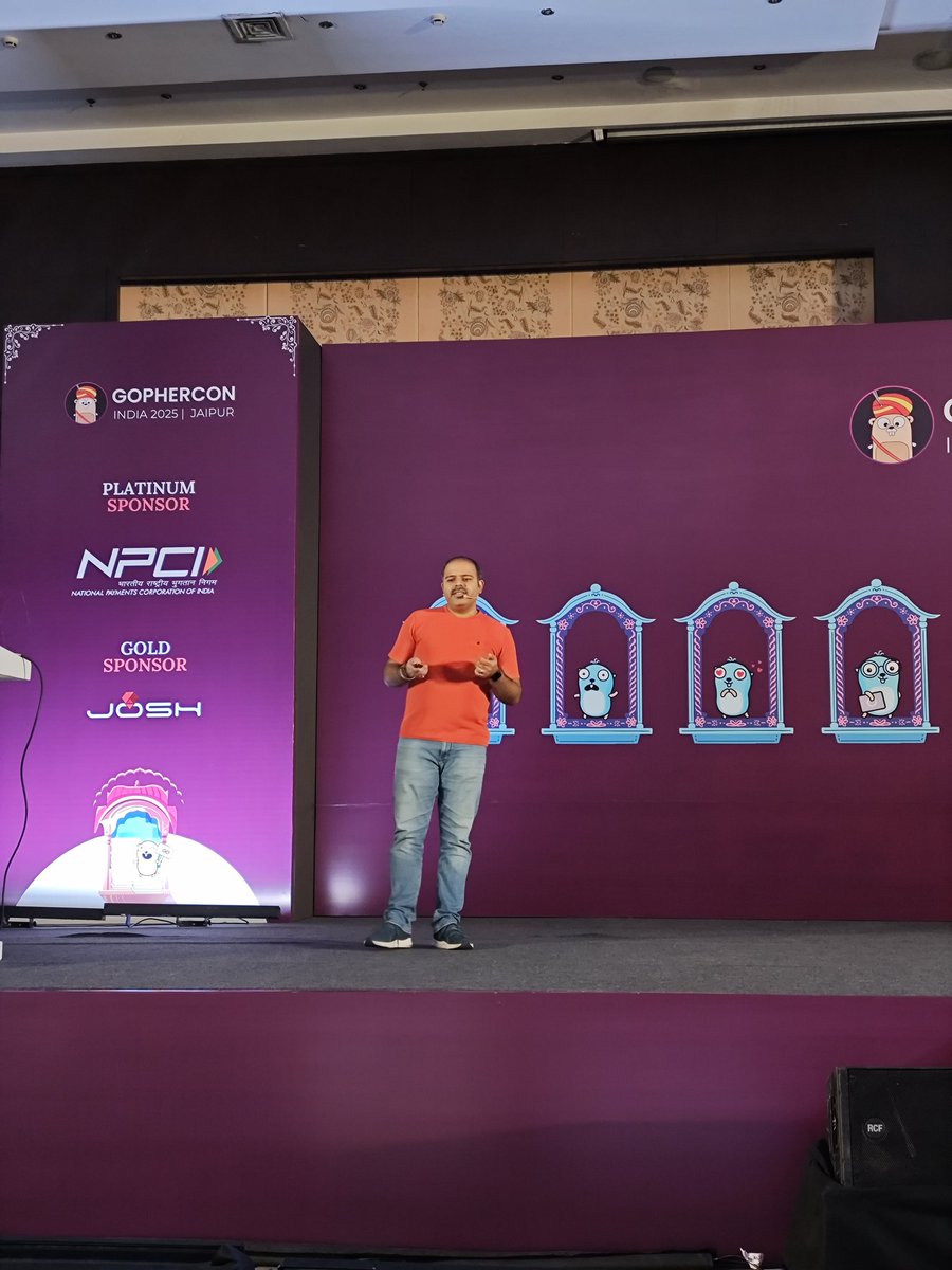 GopherConIndia's tweet image. Here’s Akshay Khurd, unveiling &quot;SQLens: AI-Powered Database Intelligence for Go&quot;!

Discover how AI meets Go to transform the way we interact with databases.
#GCI25 #GopherconIndia2025