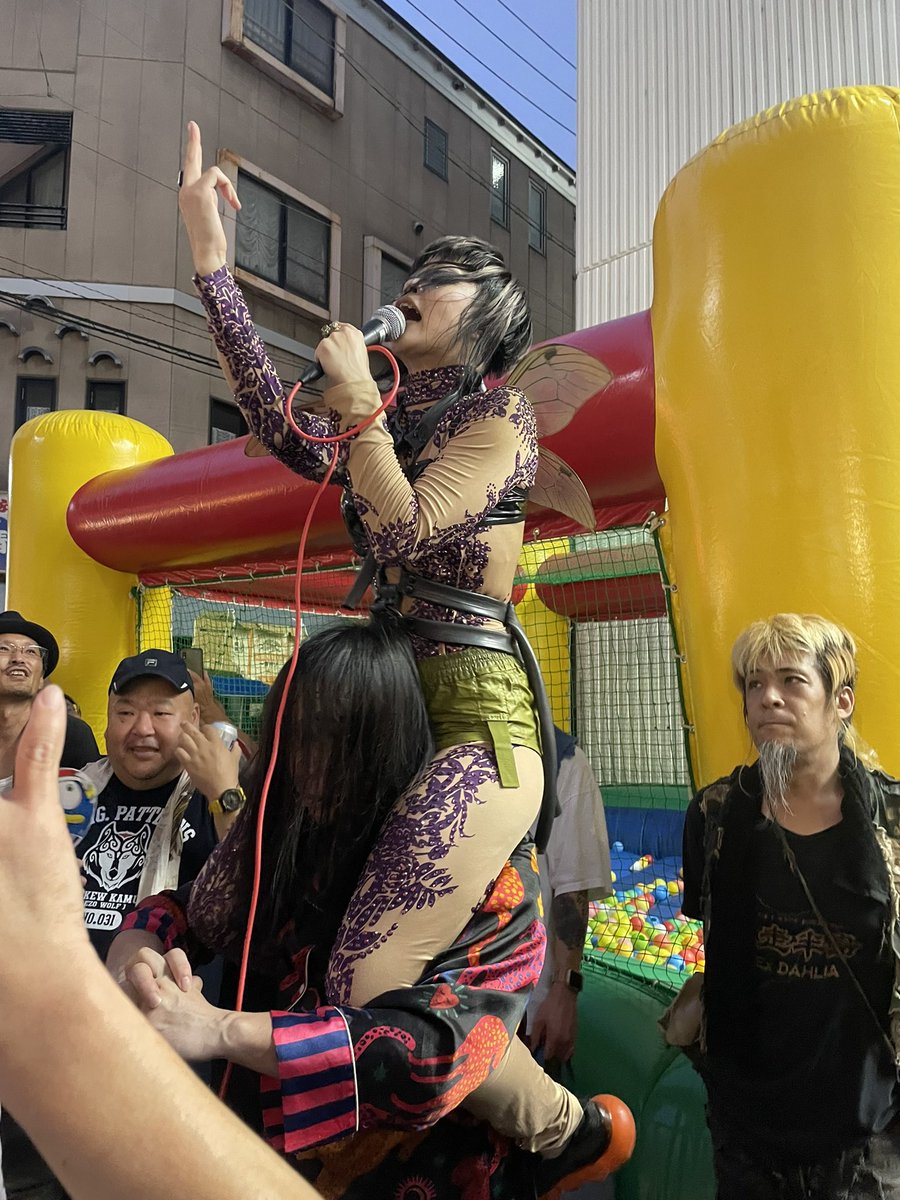 yasswee's tweet photo. ワッペリンat今池祭り https://t.co/XwtRuaK43R