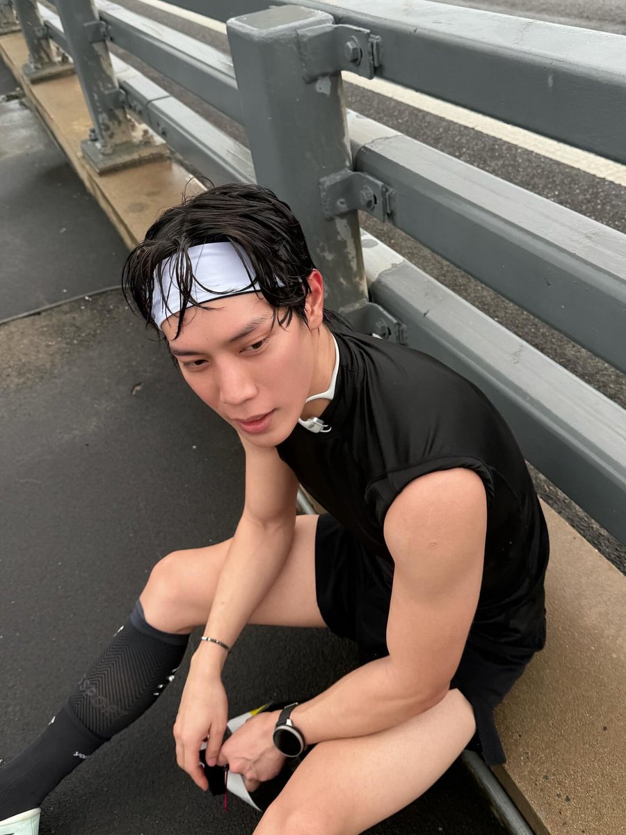Greatsapolofc's tweet photo. IG Update: grtsp

. วิ่งเพื่อ(เสีย)สุขภาพ😂🛺

#grtsp #เกรทสพล https://t.co/4URbbaMwoF