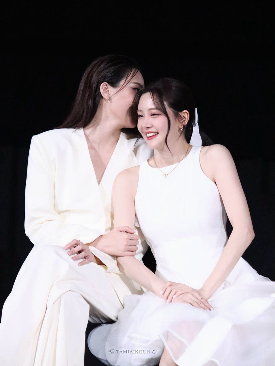 TamjaiKhunn's tweet image. ตลาดวายไปยังนะ ยังเน้าะ 🤭
ขอเสิร์ฟความน่ารักของตัวเล็กตัวน้อยซะหน่อย

HARMONY SECRET LAST DEAL

#HarmonySecretFinalEp 
#LillyBelle #ลิลลี่เบลเล่